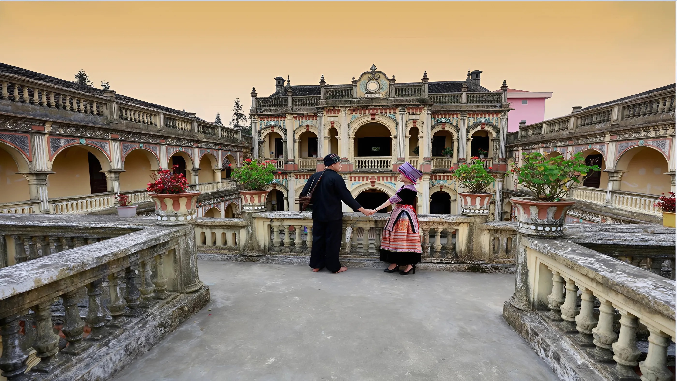 The Hoang A Tuong Palace offers a deeply poetic and enchanting atmosphere